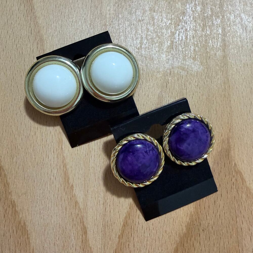 Vintage 1980s 90s Acrylic Pierced Earrings 2 Pair Purple White